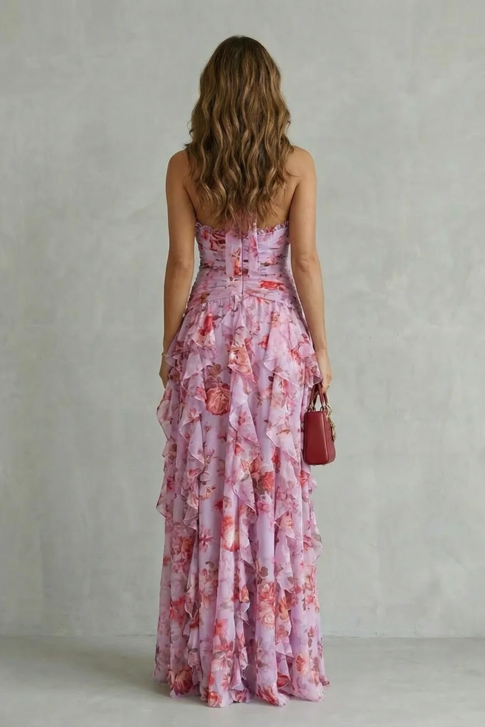 Belladina Verzauberndes Rosen-Kaskaden-Halter-Maxikleid - Image 4