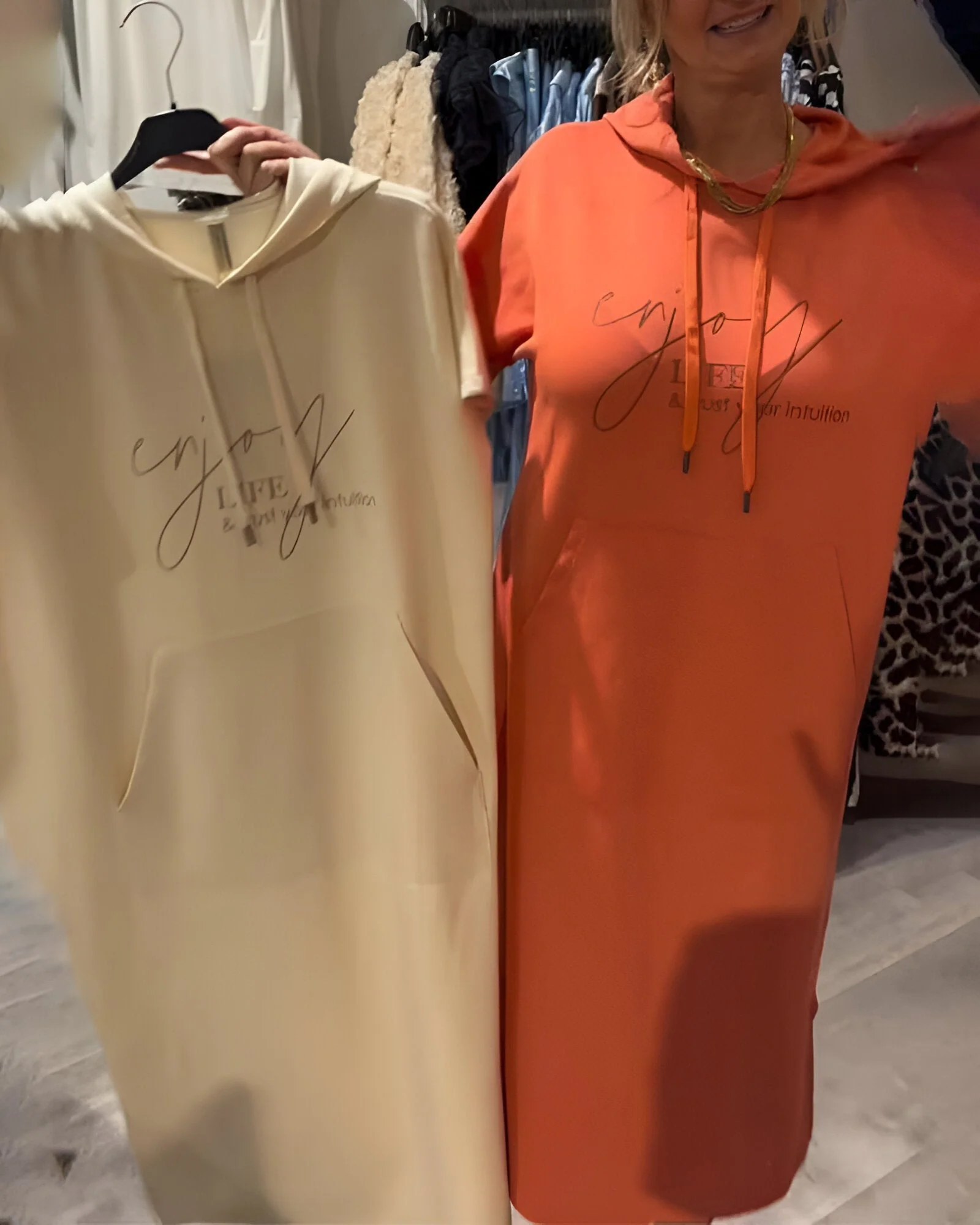 Bridget - Lässiges Hoodie-Kleid - Image 5