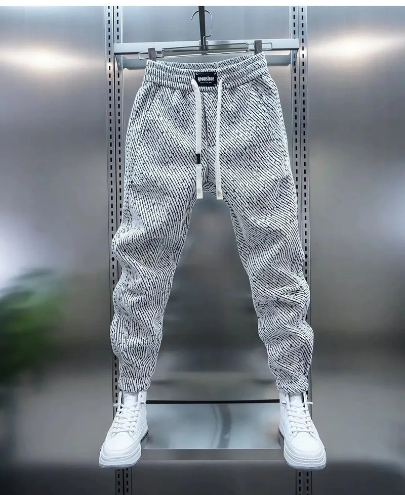Brinley | Bequeme Jogginghose mit Kordelzug - Image 3