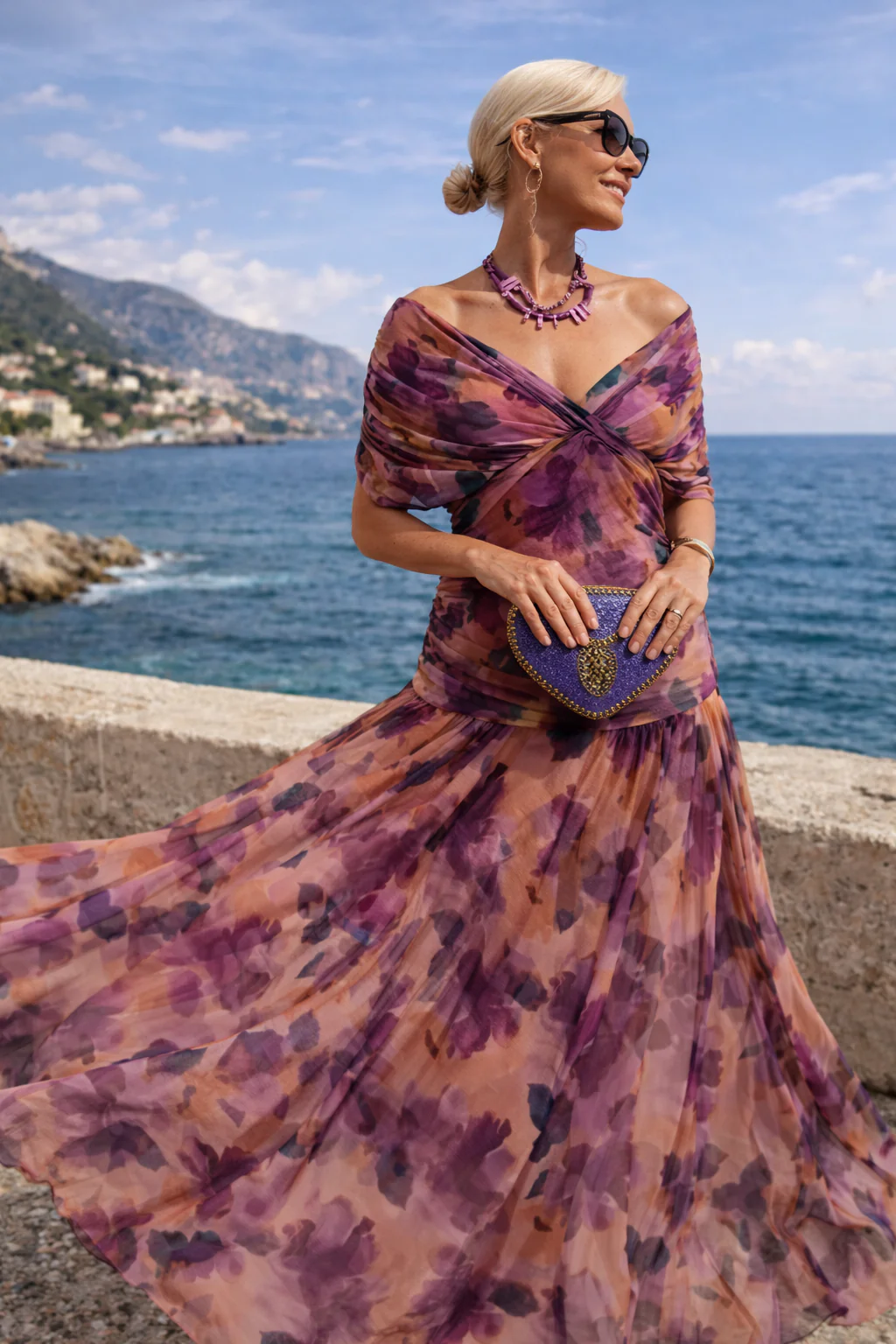 Elegantes Maxikleid für Feste mit V-Ausschnitt - Image 8
