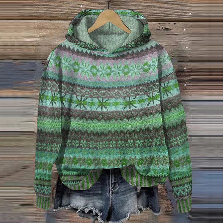 Gaby | Ethnischer Retro Hoodie - Image 2