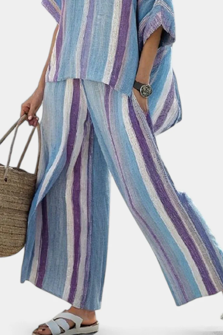 Ginevra – elegantes mauve Pastelloberteil und gestreifte Leinenhose - Image 3