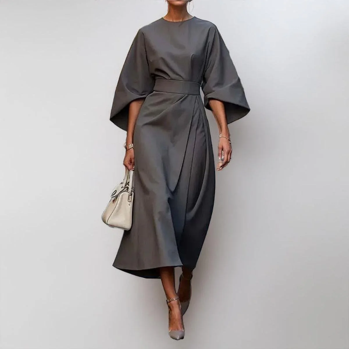 Katarzyna | Maxikleid mit eleganten Kimono-Ärmeln - Image 5