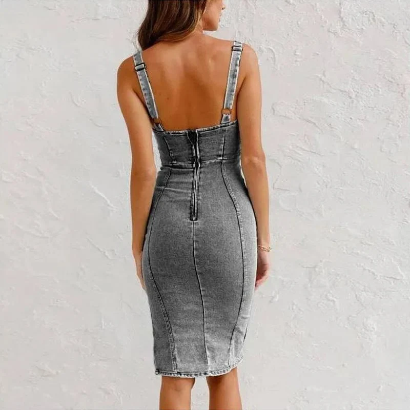 Maßgeschneidertes Denim-Kleid mit verstellbarem Gürtel und U-Ausschnitt - Image 9