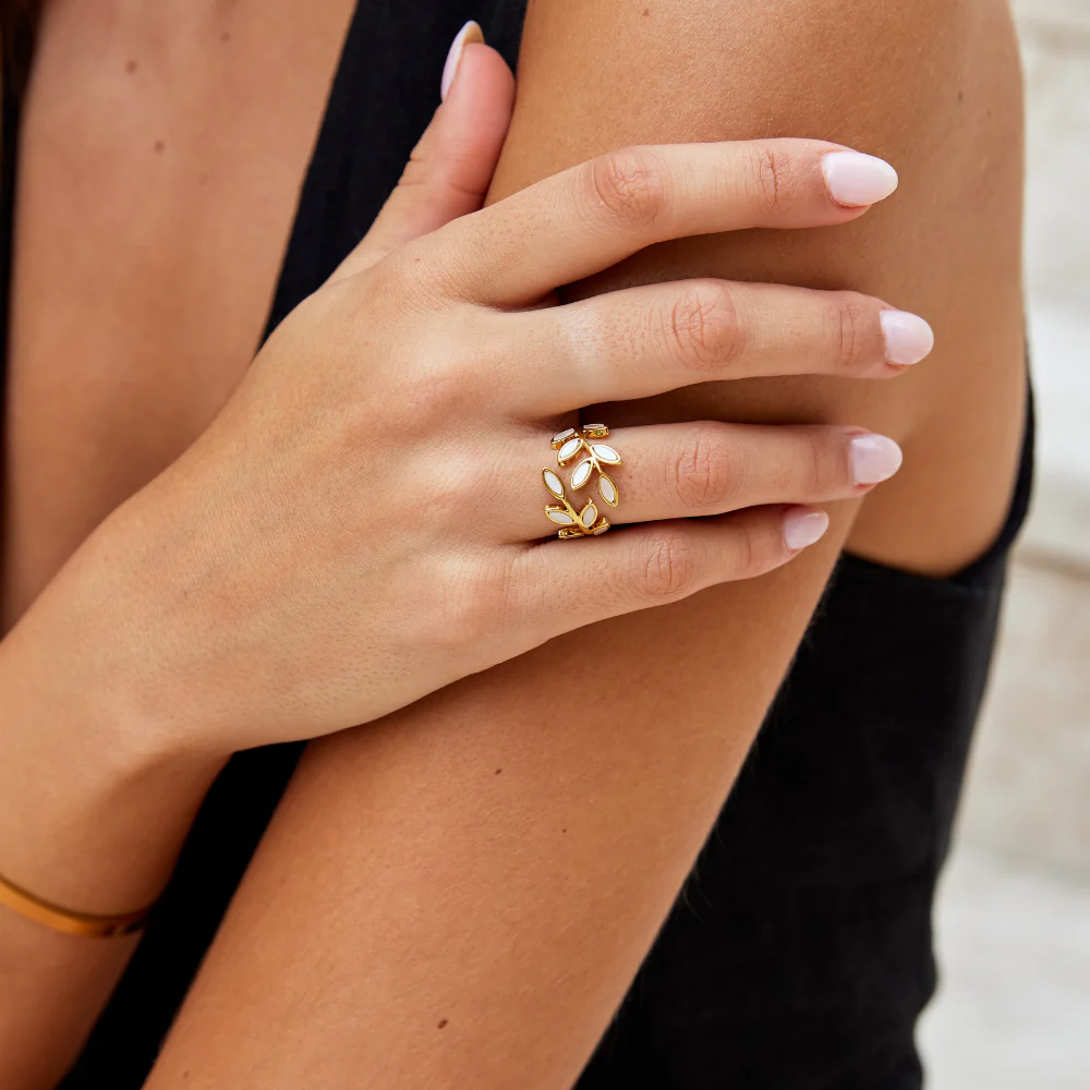 Olga - Goldblatt Ring - Image 7