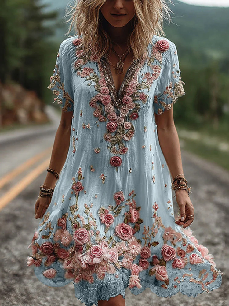 Ruby – Blossom bestickte V-Ausschnitt Kleid - Image 3