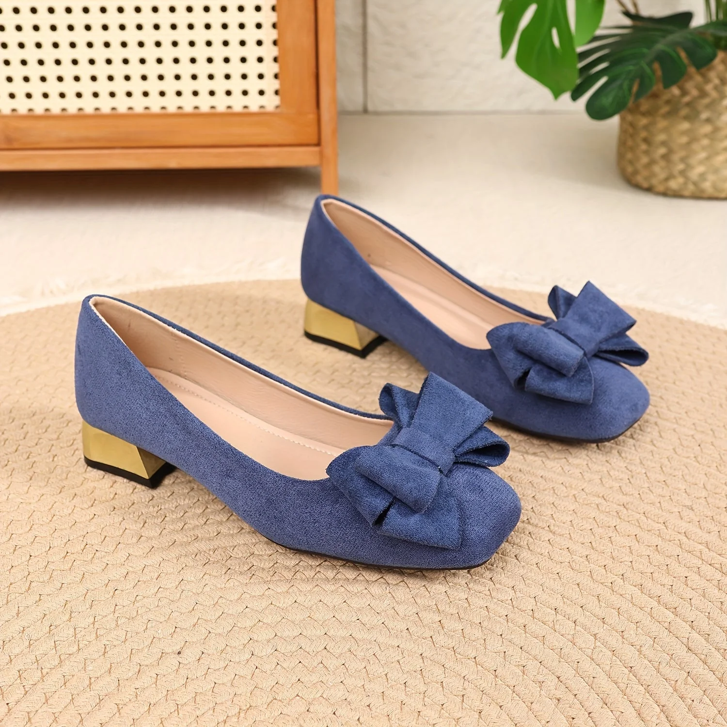 Schicke Damen-Bow-Schuhe mit stylischen dicken Absätzen - Image 8