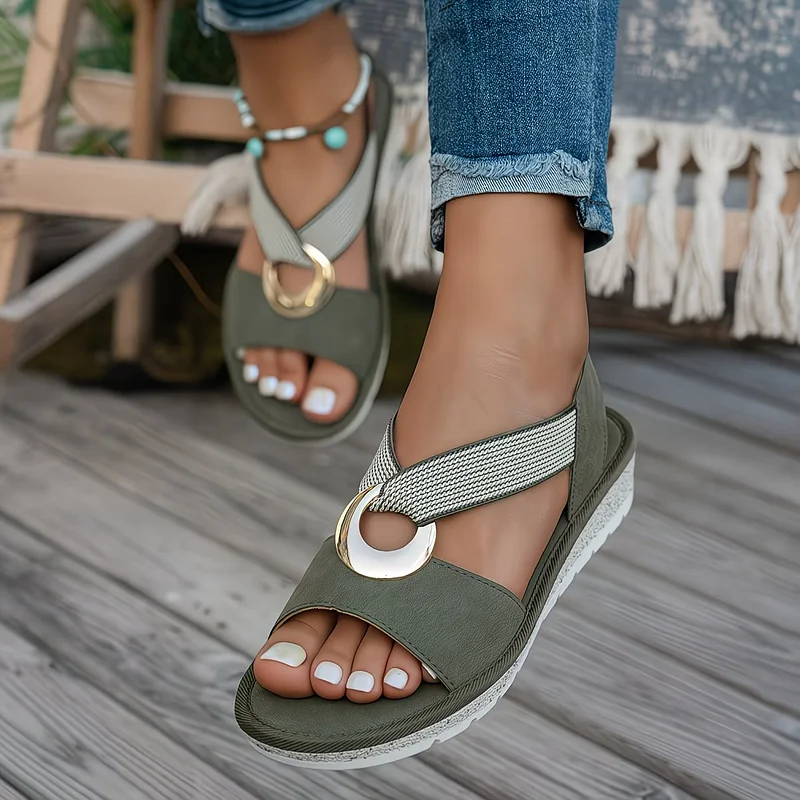 Skylar | Flache Sandalen mit Metall-Schnalle - Image 6